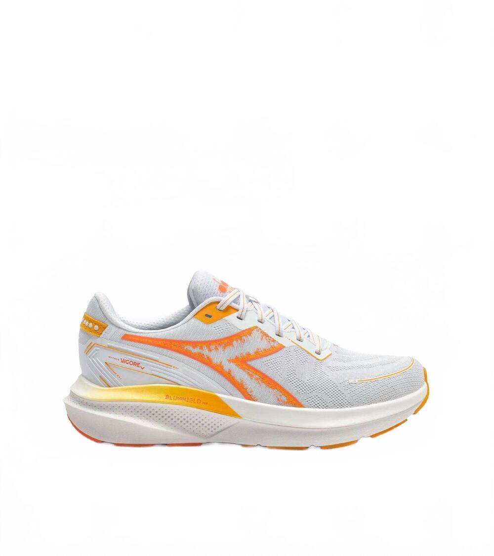 NEW DIADORA men's mythos blushield vigore v running shoes in white/nectarine